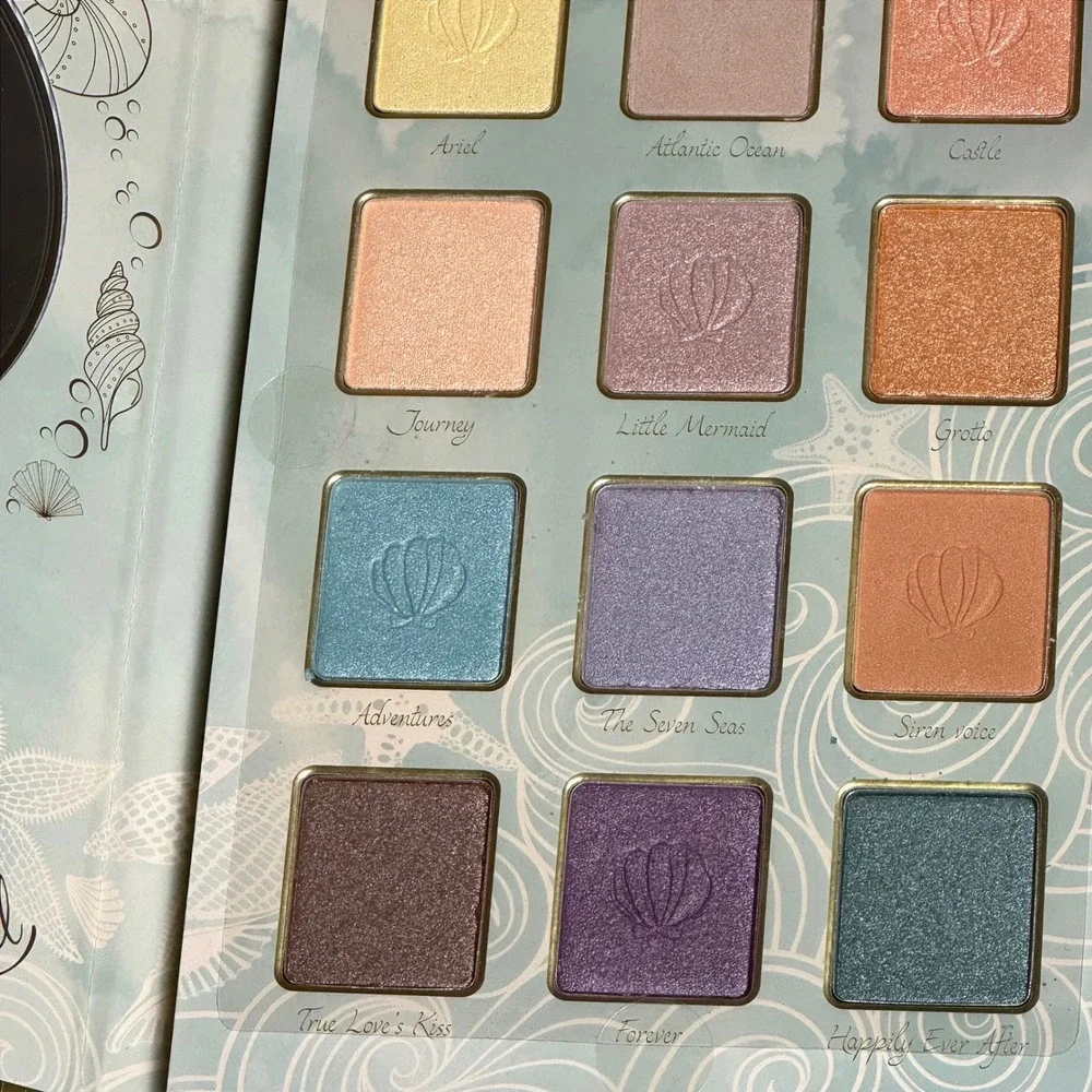 New Disney Princess Ariel Little Mermaid Eyeshadow Palette with mirror